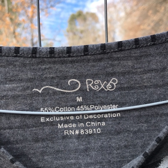 Cozy scrunched sleeve grey striped shirt with bedazzles! By RXB size medium - Picture 4 of 6